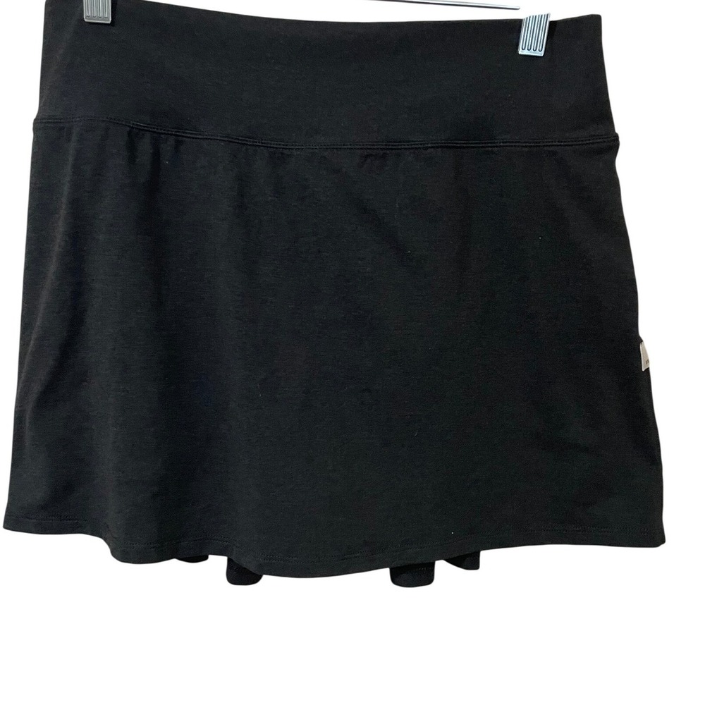 Vuori Halo Performance Skirt Skort Black Heather Size M Dreamknit Pleated Back